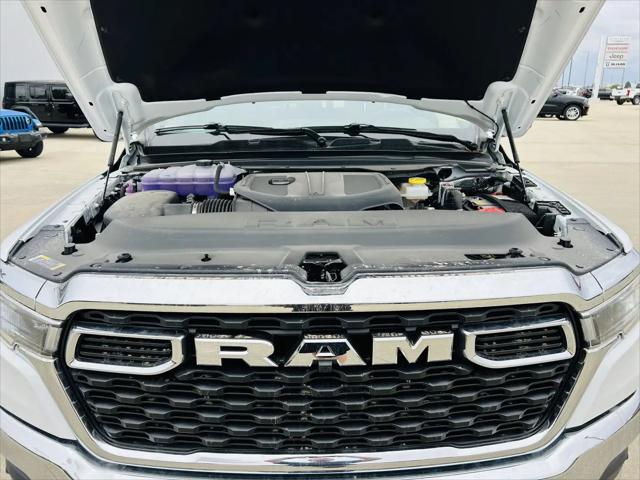 2026 Ram 1500 Big Horn Crew Cab 4x4 5'7" Box