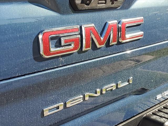 2026 GMC Sierra 2500HD Crew Cab, Standard Bed, Denali, 4WD