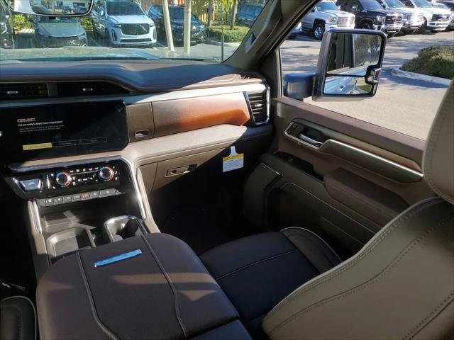 2026 GMC Sierra 2500HD Crew Cab, Standard Bed, Denali, 4WD