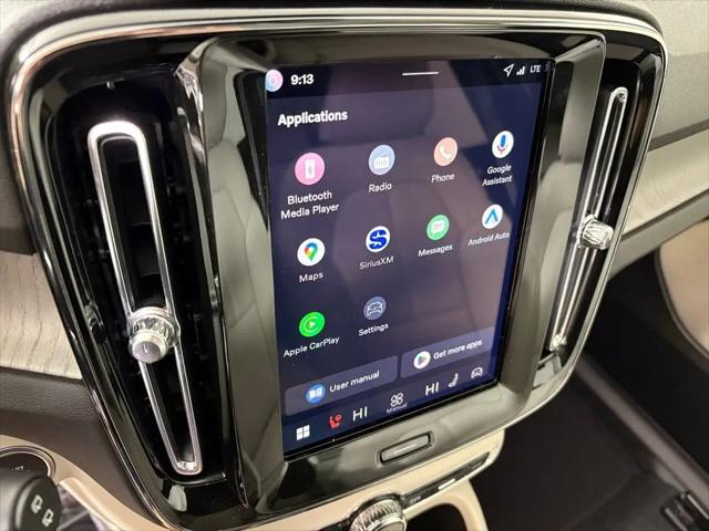 2026 Volvo XC40 Plus, B5 AWD Gas (mild hybrid), Dark