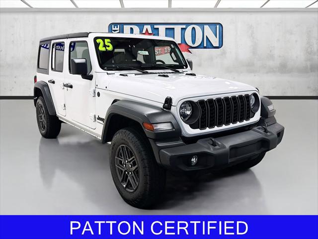 2025 Jeep Wrangler 4-Door Summit 4x4