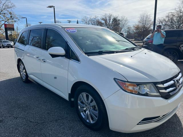 2016 Honda Odyssey SE 2016 Honda Odyssey SE