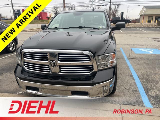 2017 RAM 1500 Big Horn Crew Cab 4x4 57 Box