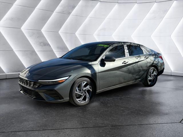 2025 Hyundai Elantra SEL Convenience