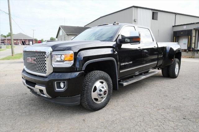 2015 GMC Sierra 3500HD Denali 2015 GMC Sierra 3500HD Denali