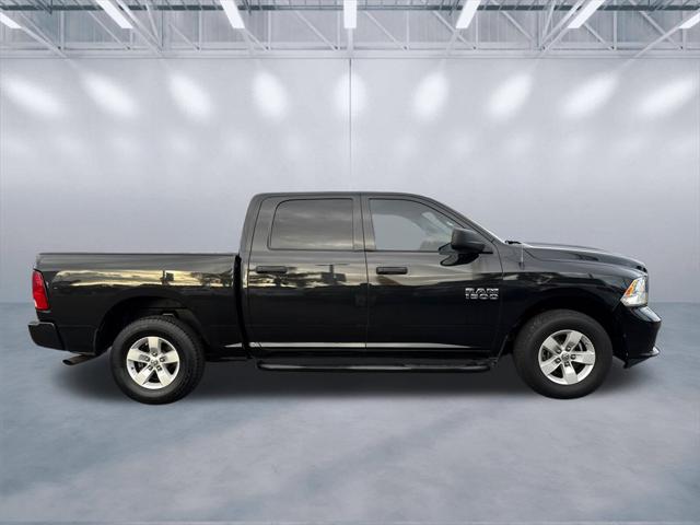 2018 RAM 1500 Express Crew Cab 4x2 57 Box 2018 RAM 1500 Express Crew Cab 4x2 57 Box