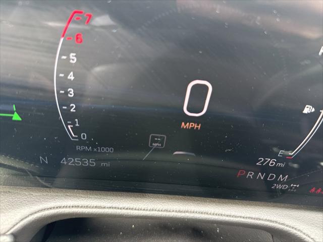 2024 Cadillac XT4 AWD Premium Luxury