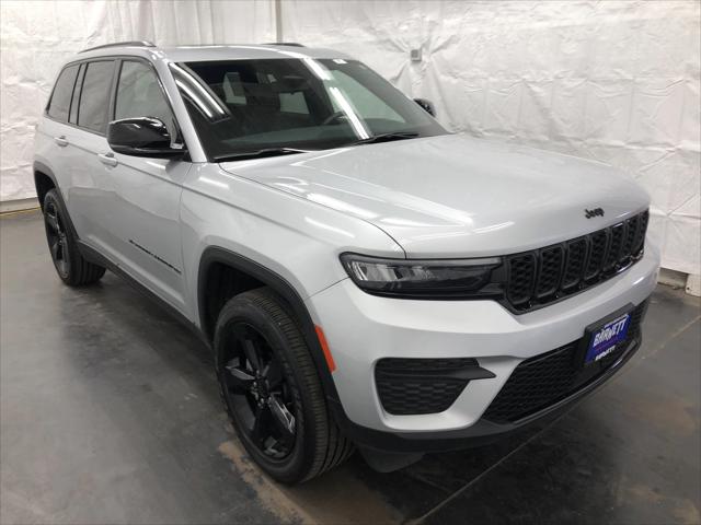2023 Jeep Grand Cherokee Altitude 4x4