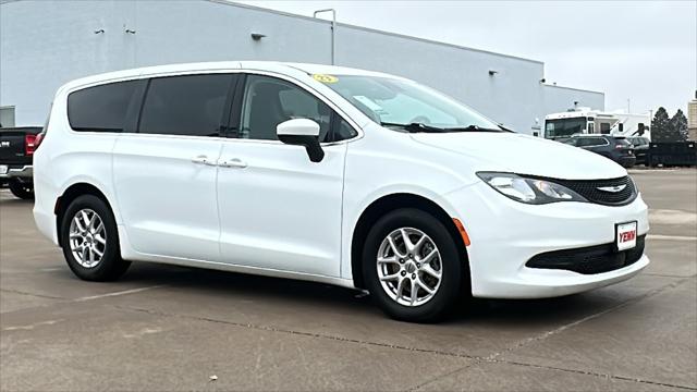 2023 Chrysler Voyager LX 2023 Chrysler Voyager LX