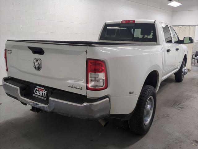2022 RAM 3500 Tradesman Crew Cab 4x4 8 Box