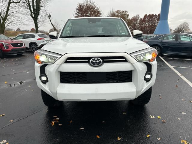 2024 Toyota 4Runner SR5 2024 Toyota 4Runner SR5