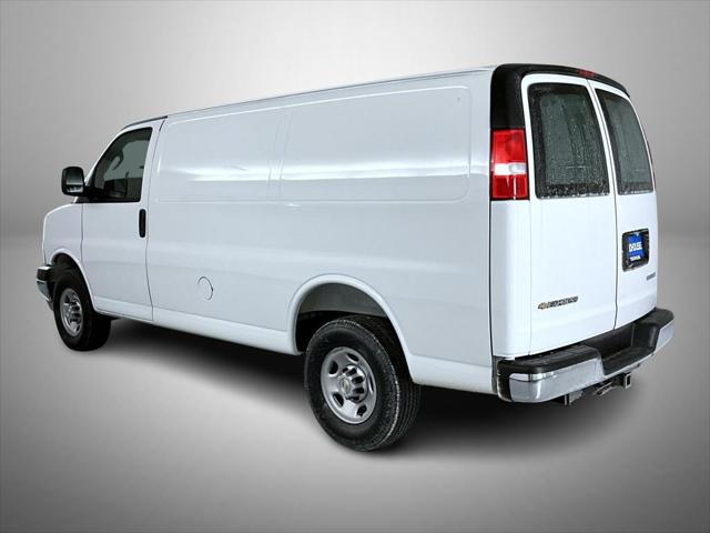 2025 Chevrolet Express Cargo Van RWD 3500 Regular Wheelbase WT