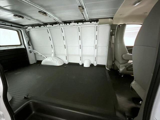 2025 Chevrolet Express Cargo Van RWD 3500 Regular Wheelbase WT