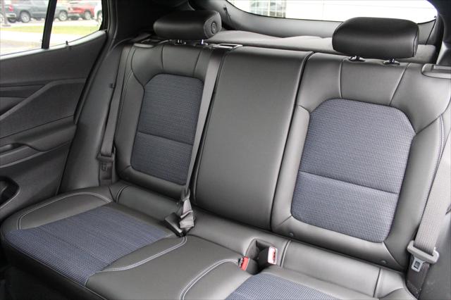 2026 Buick NV Preferred FWD