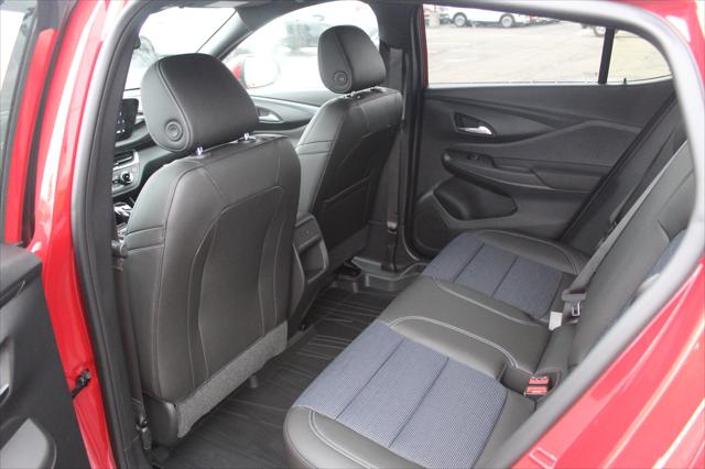 2026 Buick NV Preferred FWD