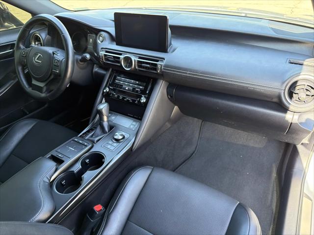 2022 Lexus IS 300 IS 300 RWD