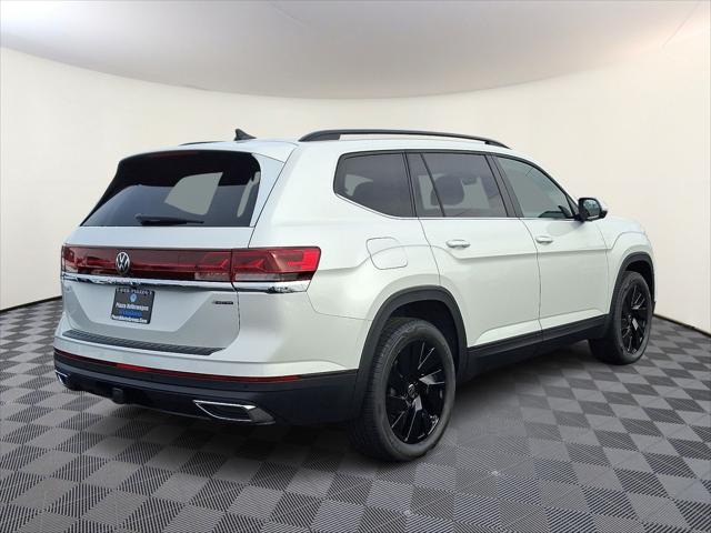 2026 Volkswagen Atlas SE with Technology