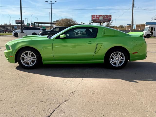 2014 Ford Mustang V6