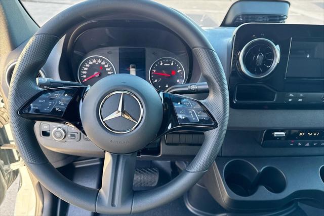 2026 Mercedes-Benz Sprinter 2500 Standard Roof 4-Cyl Diesel HO