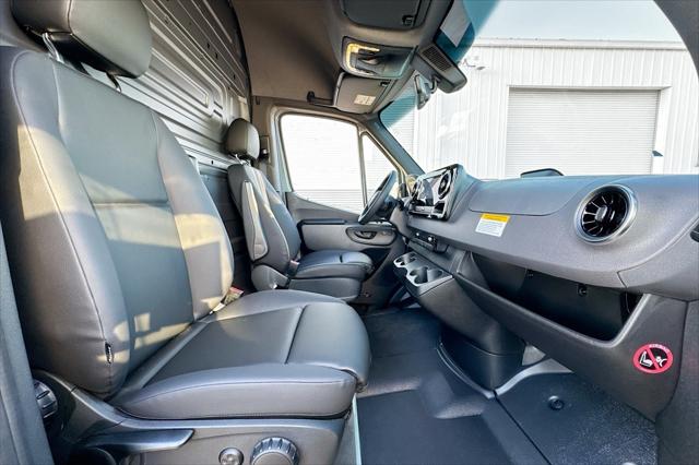 2026 Mercedes-Benz Sprinter 2500 Standard Roof 4-Cyl Diesel HO