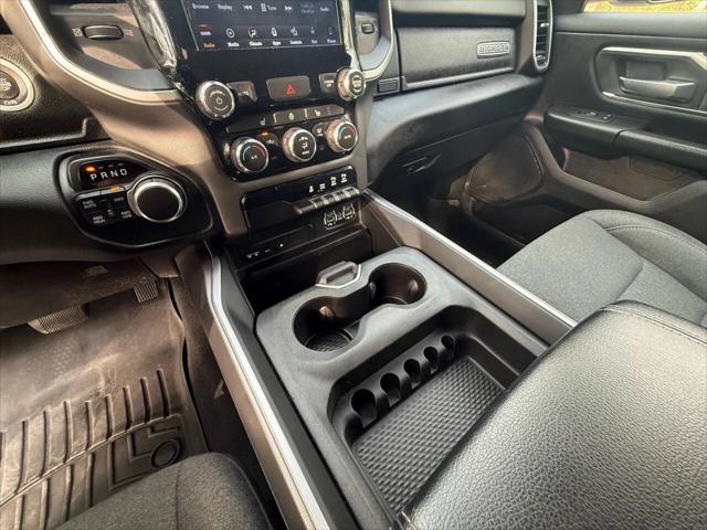 2019 Ram 1500 Big Horn/Lone Star Crew Cab 4x4 57 Box