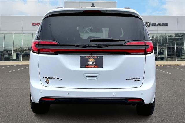 2026 Chrysler Pacifica Limited AWD