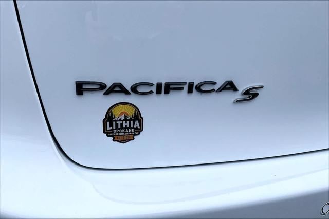 2026 Chrysler Pacifica Limited AWD