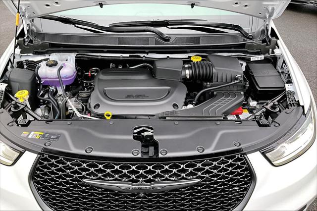 2026 Chrysler Pacifica Limited AWD