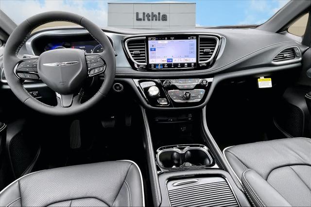 2026 Chrysler Pacifica Limited AWD