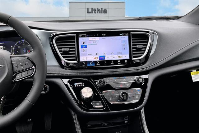2026 Chrysler Pacifica Limited AWD