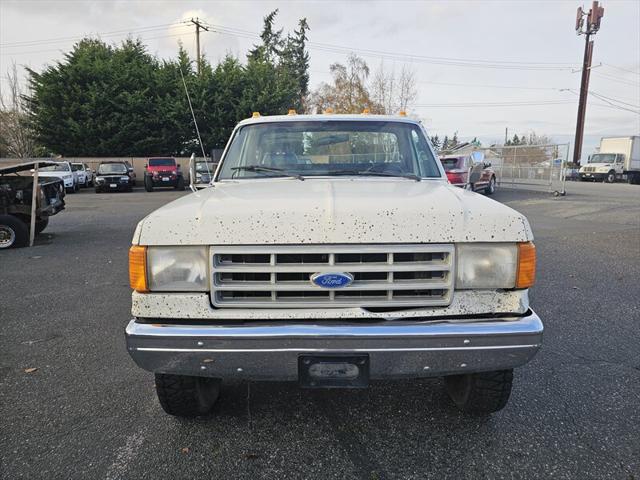 1989 Ford Super Duty Flat Bed