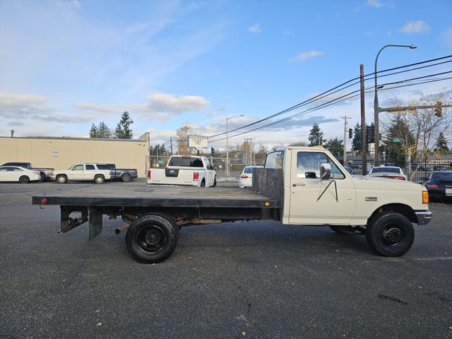 1989 Ford Super Duty Flat Bed