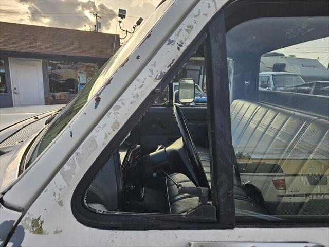 1989 Ford Super Duty Flat Bed
