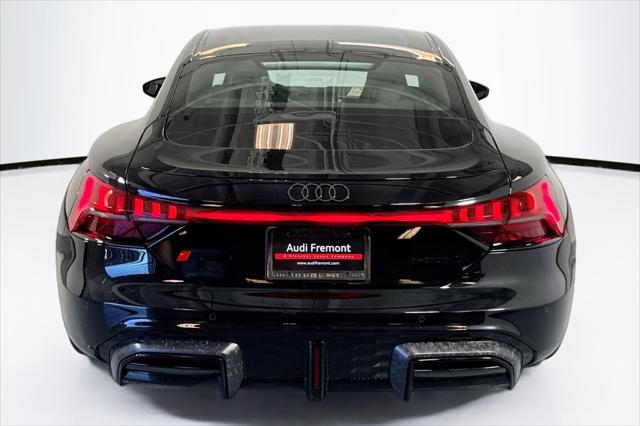 2026 Audi RS e-tron GT quattro