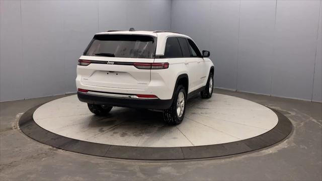 2025 Jeep Grand Cherokee Laredo X 4x4