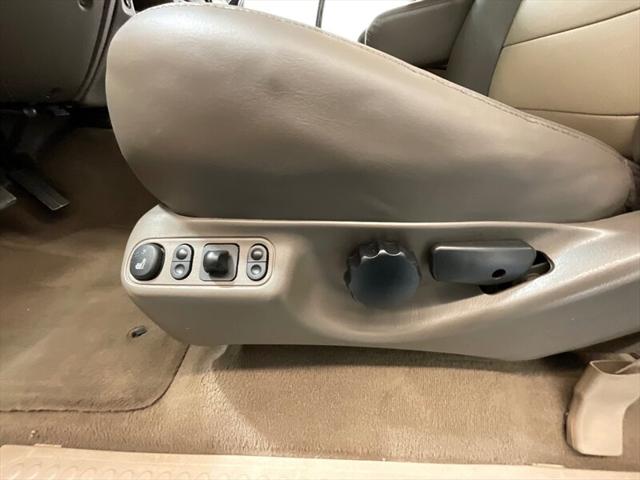 2002 Ford Excursion Limited 4X4 / 7.3L DIESEL / ONLY 92,000 MILES