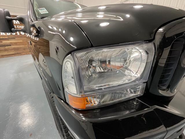 2002 Ford Excursion Limited 4X4 / 7.3L DIESEL / ONLY 92,000 MILES