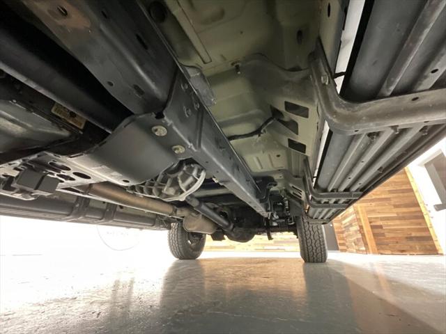 2002 Ford Excursion Limited 4X4 / 7.3L DIESEL / ONLY 92,000 MILES