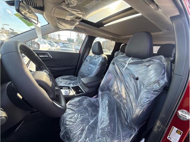2025 Mitsubishi Outlander PHEV SEL S-AWC