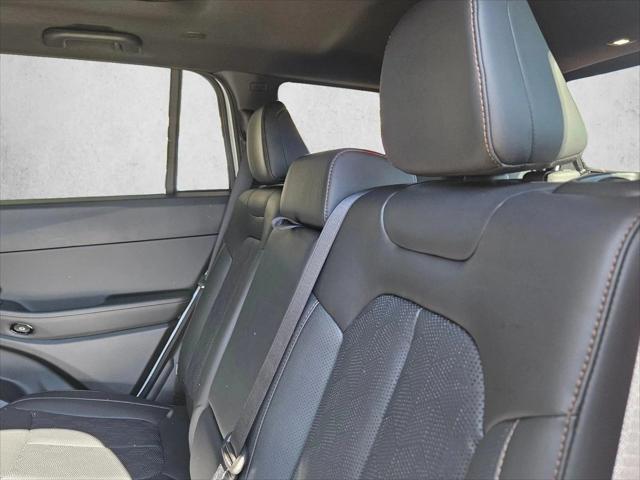 2026 Jeep Cherokee Overland 4x4