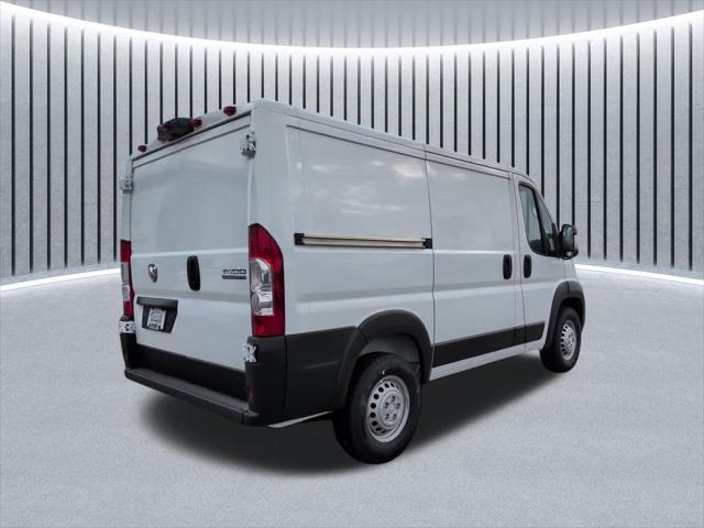 2026 Ram ProMaster Cargo Van Tradesman Low Roof 118" WB w/Pass Seat