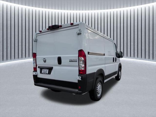 2026 Ram ProMaster Cargo Van Tradesman Low Roof 118" WB w/Pass Seat