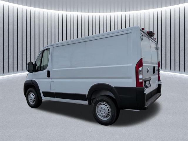 2026 Ram ProMaster Cargo Van Tradesman Low Roof 118" WB w/Pass Seat
