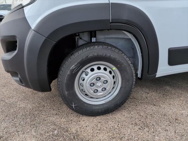 2026 Ram ProMaster Cargo Van Tradesman Low Roof 118" WB w/Pass Seat