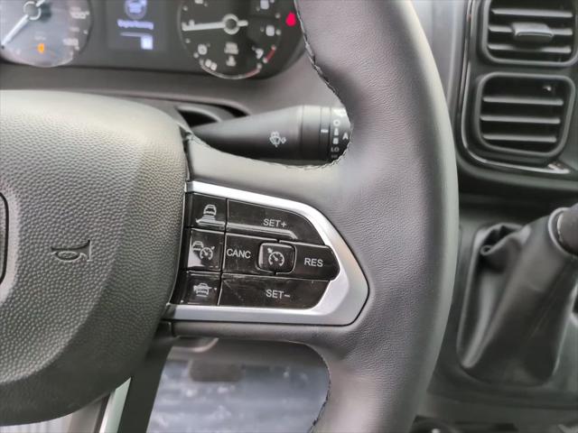 2026 Ram ProMaster Cargo Van Tradesman Low Roof 118" WB w/Pass Seat