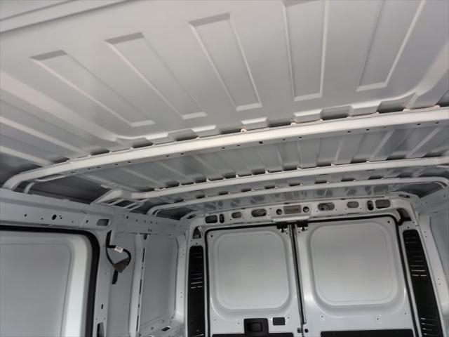 2026 Ram ProMaster Cargo Van Tradesman Low Roof 118" WB w/Pass Seat