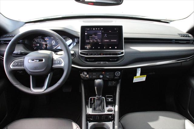 2026 Jeep Compass COMPASS LATITUDE ALTITUDE 4X4 2026 Jeep Compass COMPASS LATITUDE ALTITUDE 4X4