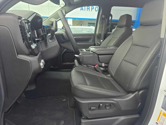 2025 GMC Sierra 2500HD 4WD Crew Cab Standard Bed SLT