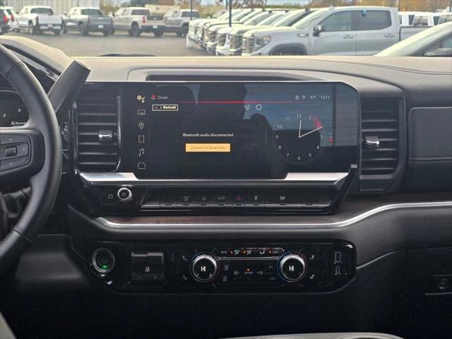 2025 GMC Sierra 2500HD 4WD Crew Cab Standard Bed SLT