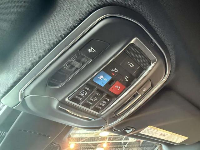 2026 Jeep Cherokee Overland 4x4